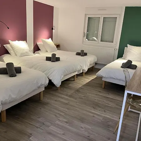 Сasa de vacaciones Gite Au Bord Du Lac Avec Spa, Aire De Jeux, Baby-foot Et Proche De La Nature Et D'epinal. - Fr-1-589-630 Chaumousey