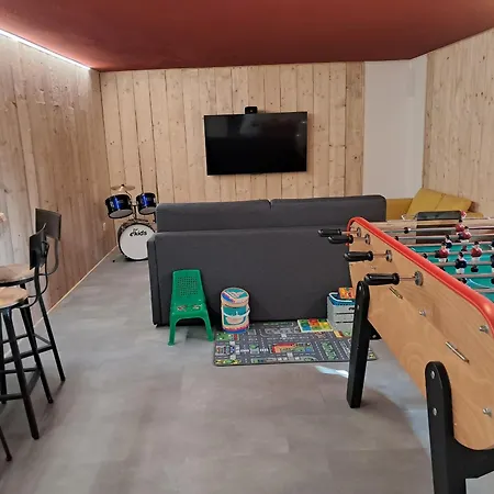 Gite Au Bord Du Lac Avec Spa, Aire De Jeux, Baby-foot Et Proche De La Nature Et D'epinal. - Fr-1-589-630 Сasa de vacaciones